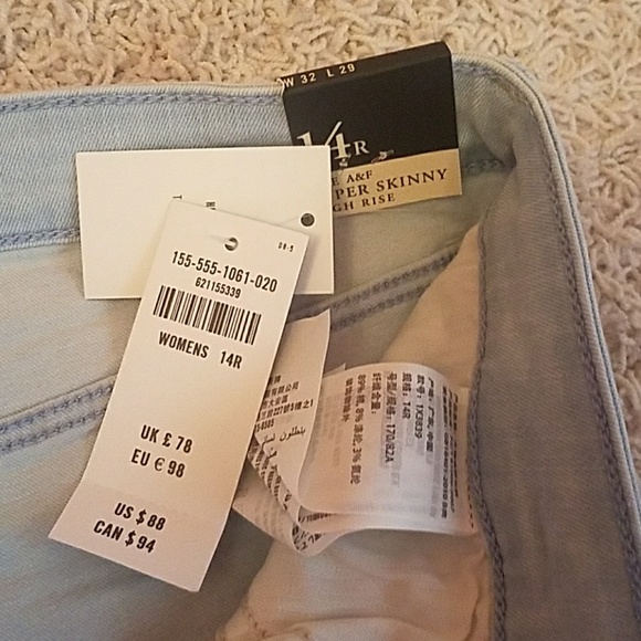 Abercrombie jeans - Picture 2 of 4